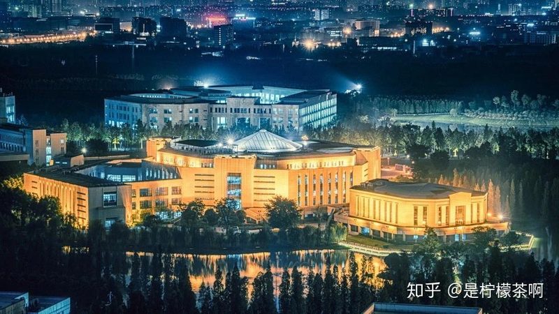 航空插头连接器：价格背后的考量因素**
