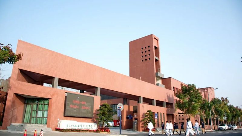 电子元件安装：揭秘厂家直销的关键要素**